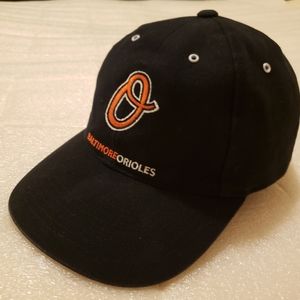 Vintage Sports Specialties Baltimore Orioles O's Logo Strapback bird on back